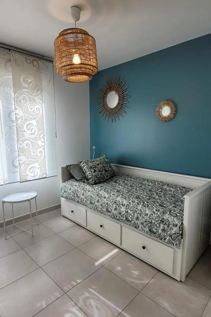 Apartment Blue Riviera - Am Strand Mit Meerblick Und Pool By Riviera Homelife Saint-Raphaël Dom wakacyjny